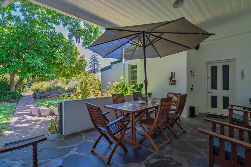 4 Bedroom Property for Sale in Plumstead Western Cape